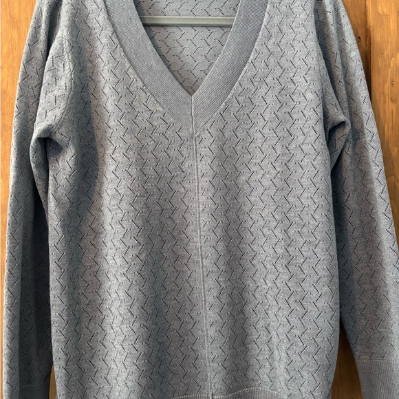 Cable & Gauge grey sweater size M - Picture 2 of 5